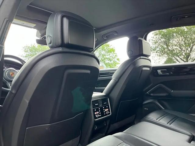 2020 Porsche Cayenne Cayenne