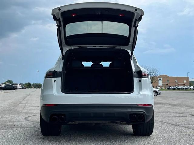 2020 Porsche Cayenne Cayenne