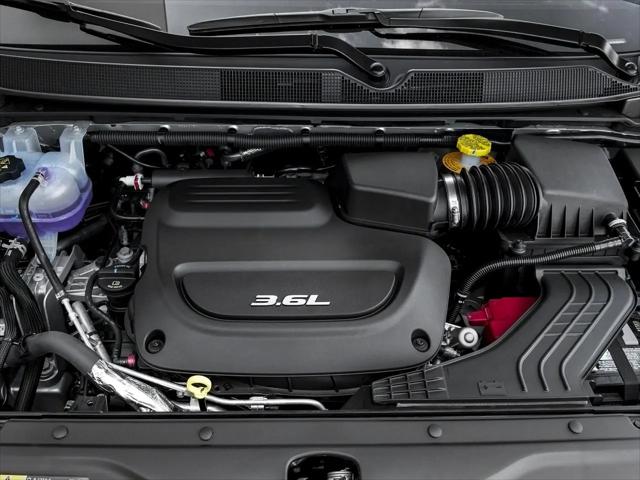 2017 Chrysler Pacifica Touring-L Plus