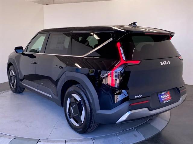 2026 Kia EV9 Light Short Range