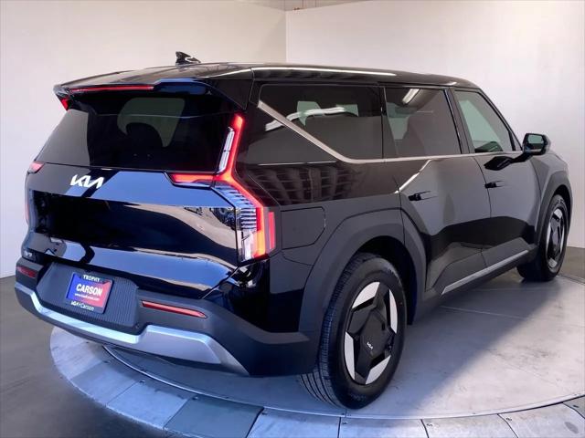 2026 Kia EV9 Light Short Range