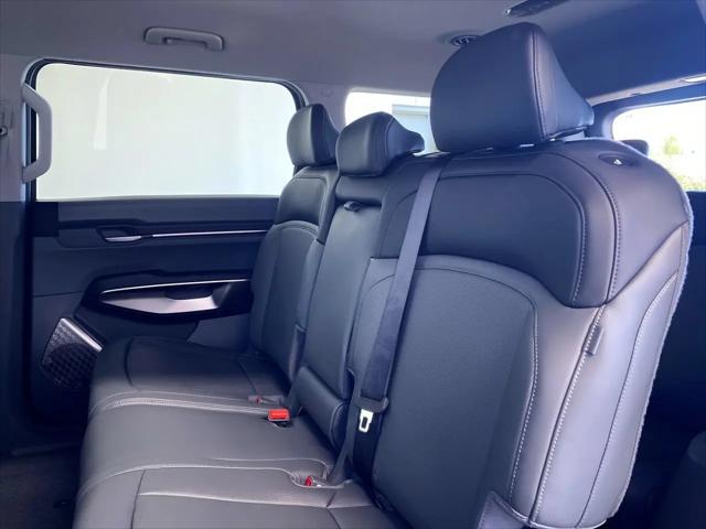 2026 Kia EV9 Light Short Range