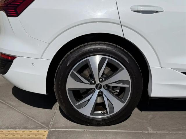 2024 Audi e-tron S line Premium Plus quattro