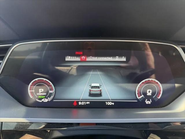 2024 Audi e-tron S line Premium Plus quattro