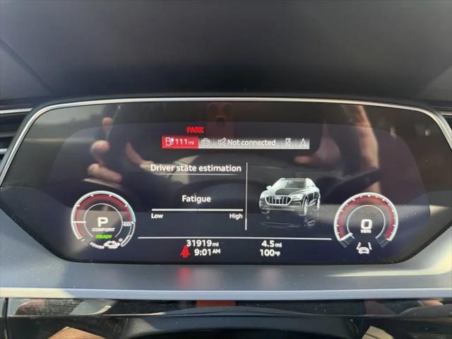 2024 Audi e-tron S line Premium Plus quattro
