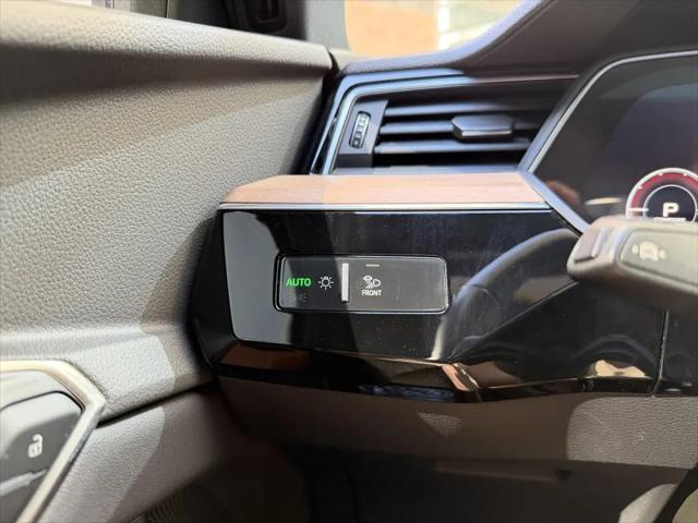 2024 Audi e-tron S line Premium Plus quattro
