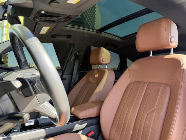 2024 Audi e-tron S line Premium Plus quattro