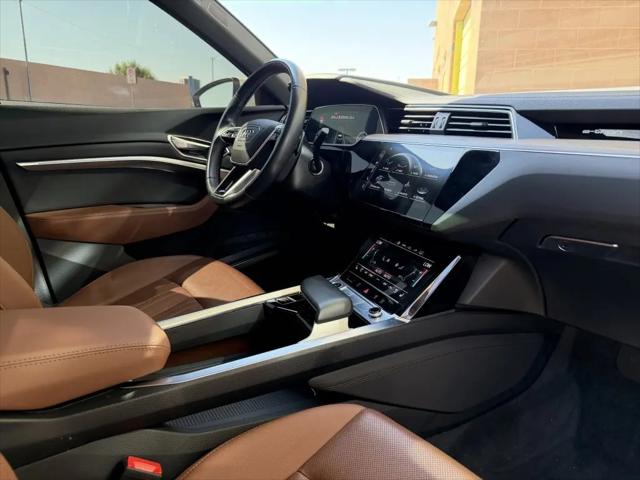 2024 Audi e-tron S line Premium Plus quattro
