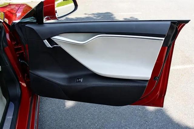2018 Tesla Model S 100D