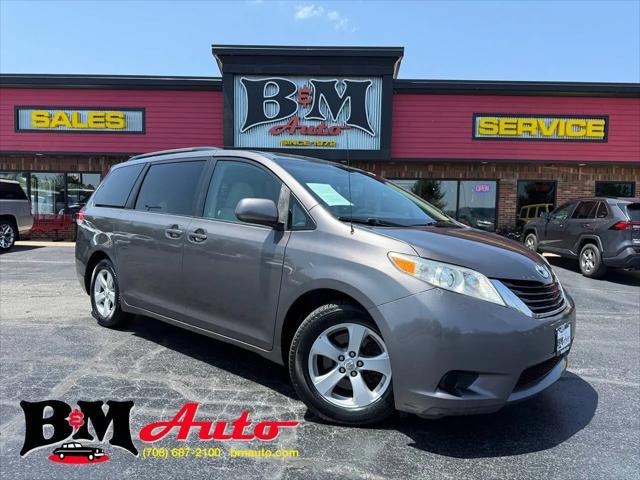 2011 Toyota Sienna LE V6 for sale in Oak Forest, IL