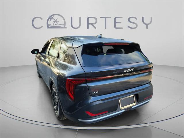2026 Kia K4 EX