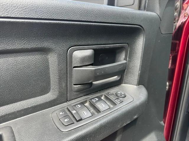 2018 Ram 1500 Express Crew Cab 4x2 57 Box