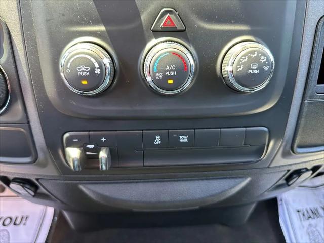 2018 Ram 1500 Express Crew Cab 4x2 57 Box
