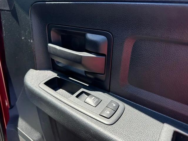 2018 Ram 1500 Express Crew Cab 4x2 57 Box