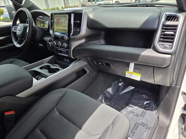 2026 Ram 1500 Express Crew Cab 4x4 57 Box