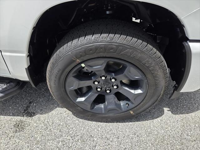2026 Ram 1500 Express Crew Cab 4x4 57 Box