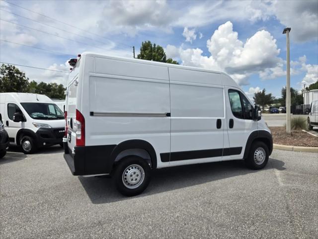2026 Ram ProMaster Cargo Van Tradesman High Roof 136 WB w/Pass Seat