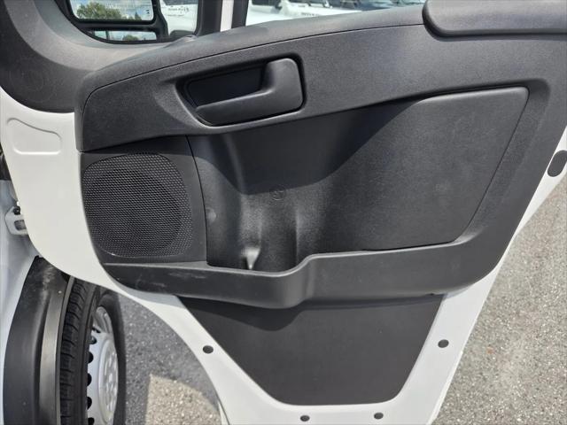 2026 Ram ProMaster Cargo Van Tradesman High Roof 136 WB w/Pass Seat