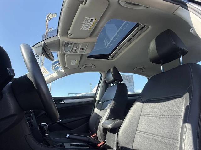 2021 Volkswagen Passat 2.0T SE