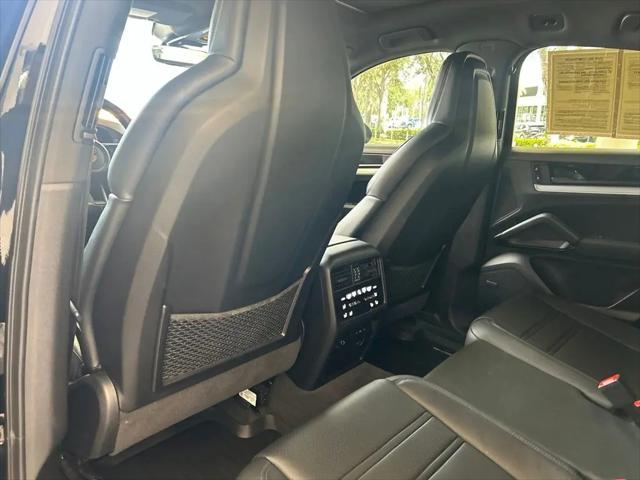 2024 Porsche Cayenne Cayenne