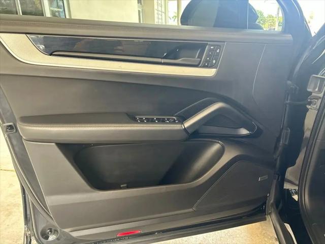 2024 Porsche Cayenne Cayenne