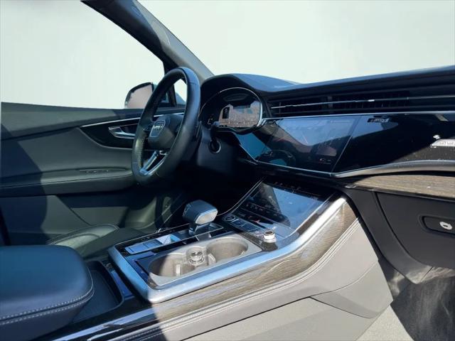 2025 Audi Q7 Prestige 55 TFSI quattro Tiptronic