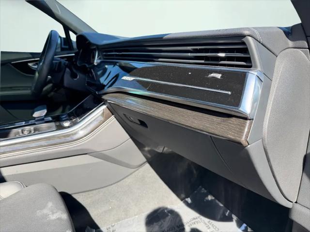 2025 Audi Q7 Prestige 55 TFSI quattro Tiptronic