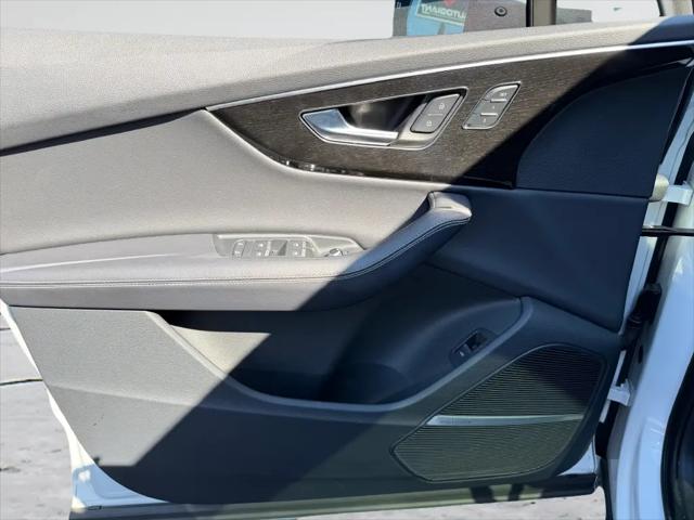 2025 Audi Q7 Prestige 55 TFSI quattro Tiptronic