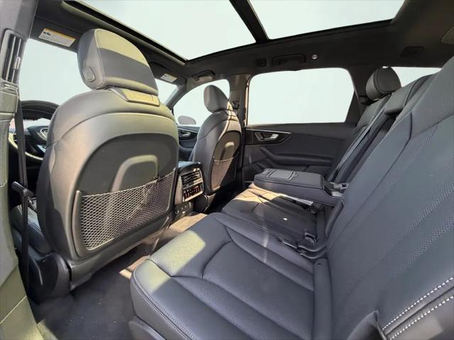 2025 Audi Q7 Prestige 55 TFSI quattro Tiptronic