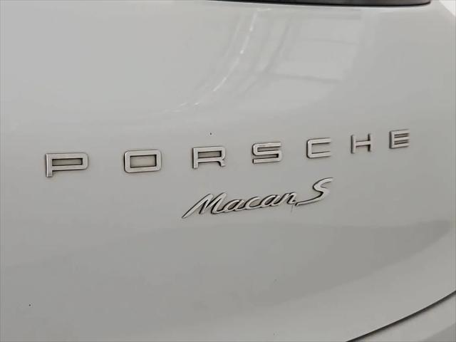 2016 Porsche Macan S