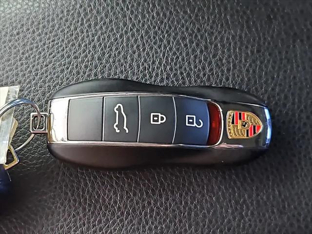 2016 Porsche Macan S