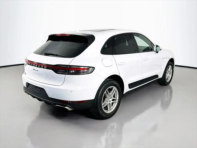 2020 Porsche Macan Macan