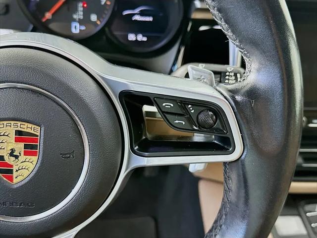 2020 Porsche Macan Macan