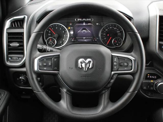 2026 Ram 1500 Express Crew Cab 4x4 57 Box
