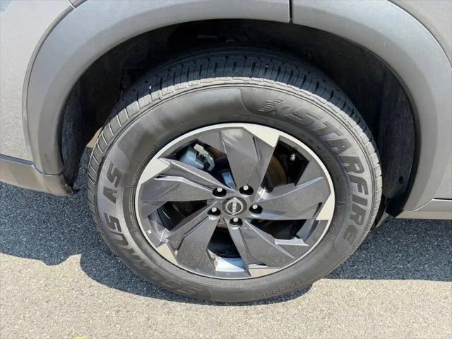 2025 Nissan Rogue SV FWD