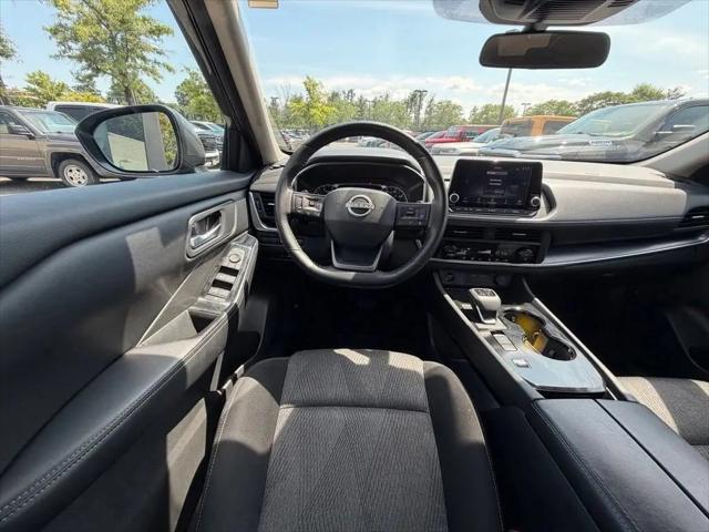 2025 Nissan Rogue SV FWD