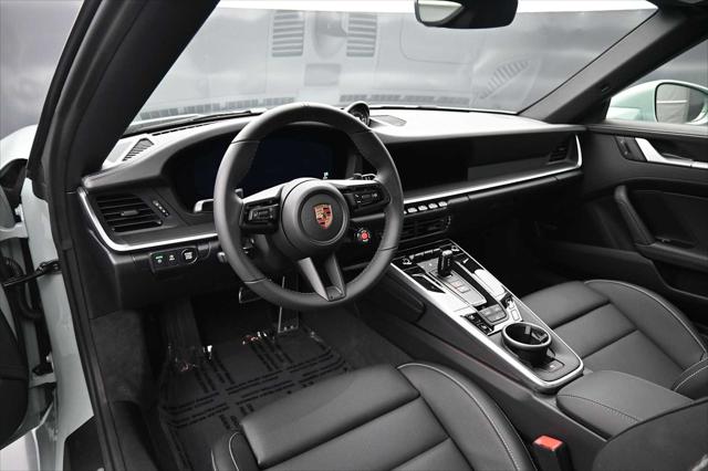 2026 Porsche 911 Carrera 4S