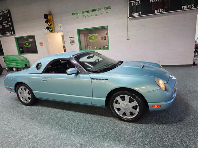 2002 Ford Thunderbird w/Hardtop Premium