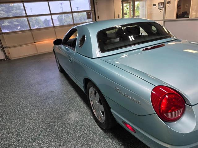 2002 Ford Thunderbird w/Hardtop Premium