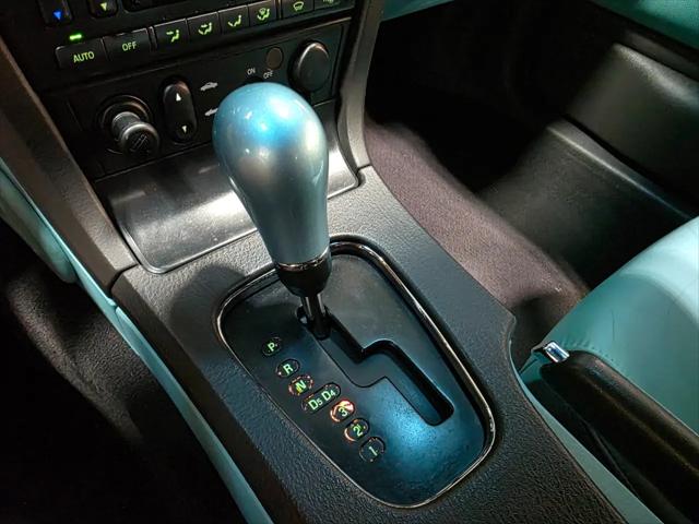 2002 Ford Thunderbird w/Hardtop Premium
