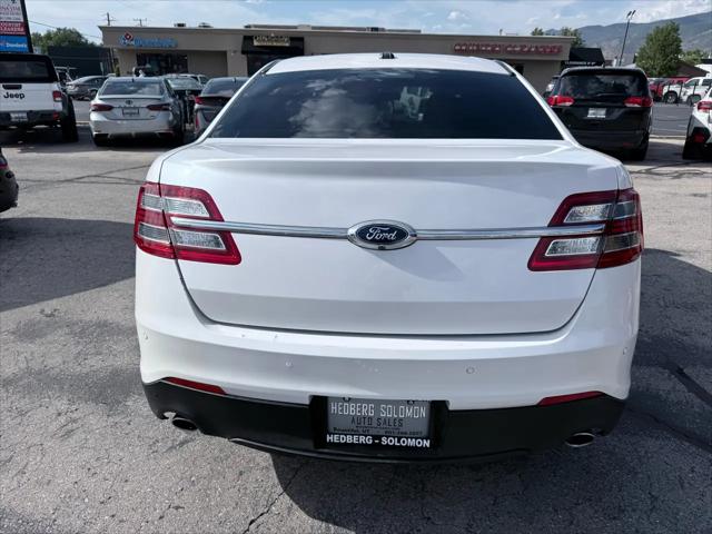 2018 Ford Taurus SEL