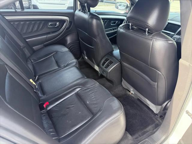 2018 Ford Taurus SEL
