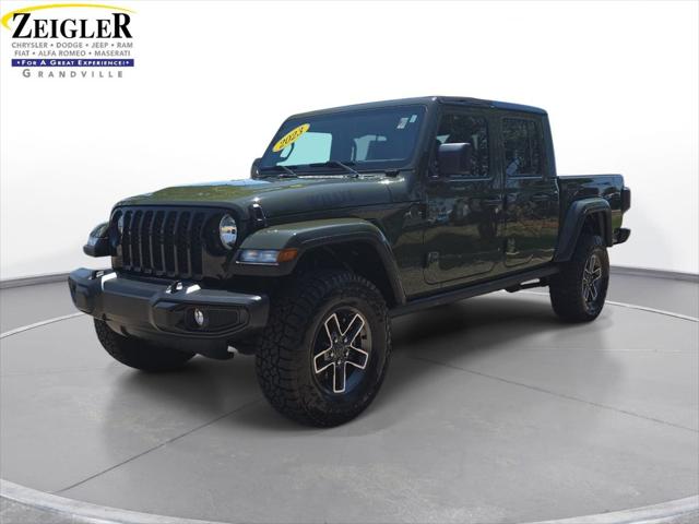 2023 Jeep Gladiator Sport for sale in Grandville, MI