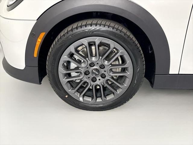 2026 MINI Hardtop Cooper