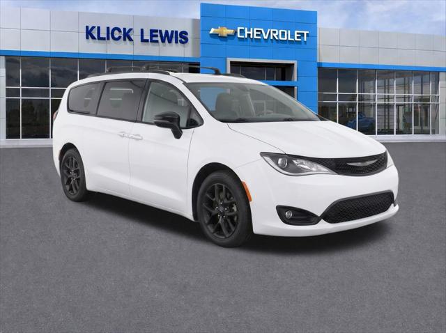 2018 Chrysler Pacifica Touring L Plus for sale in Palmyra, PA
