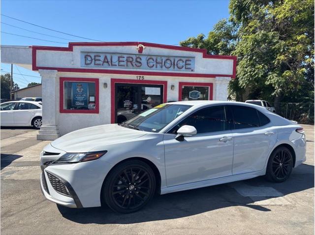 2022 Toyota Camry XSE Hybrid for sale in Farmersville, CA