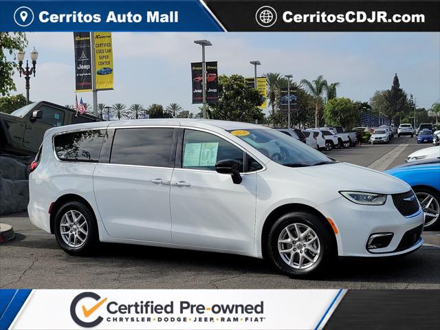 2024 Chrysler Pacifica Touring L for sale in Cerritos, CA