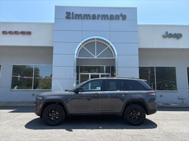2025 Jeep Grand Cherokee Altitude X 4x4 for sale in Sunbury, PA