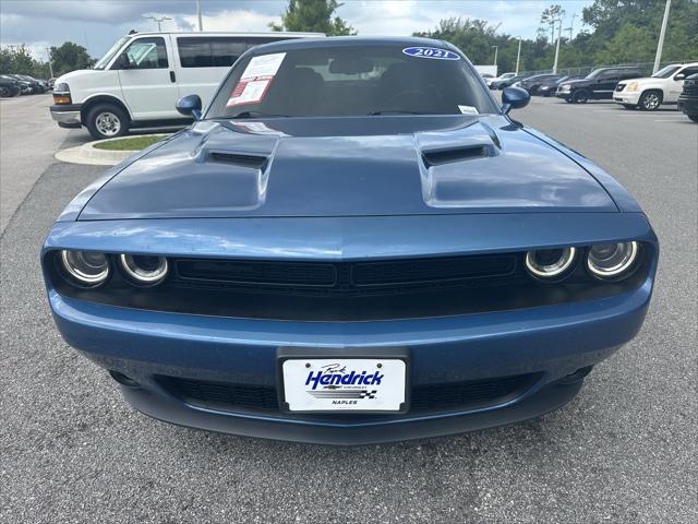 2021 Dodge Challenger SXT