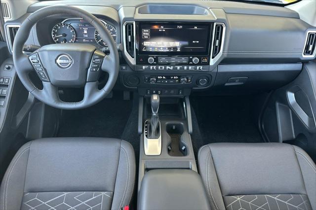 2026 Nissan Frontier Crew Cab SV 4x2